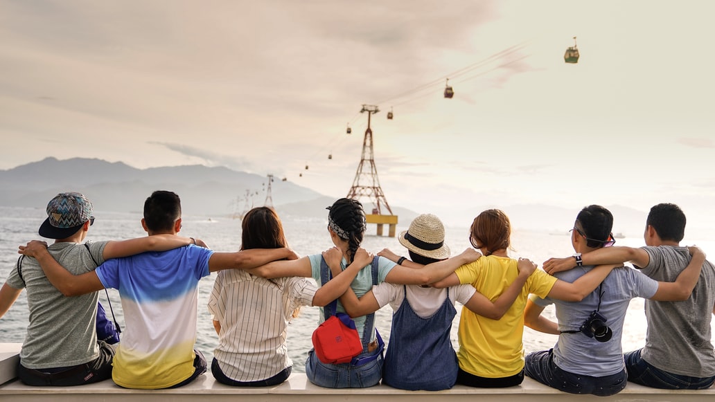 6 Reasons Why Traveling with Friends Is Beneficial